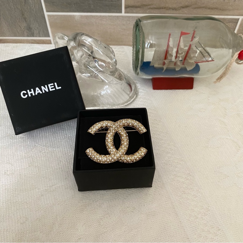 Chanel Women's Gold Crystal Brooch